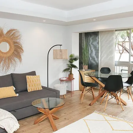 Sunshine Apartment *