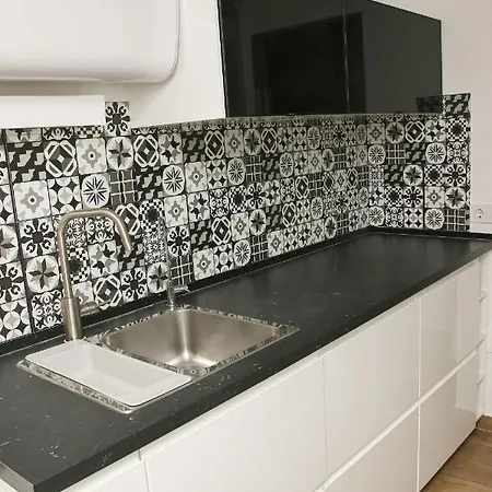 Sunshine פואנגירולה